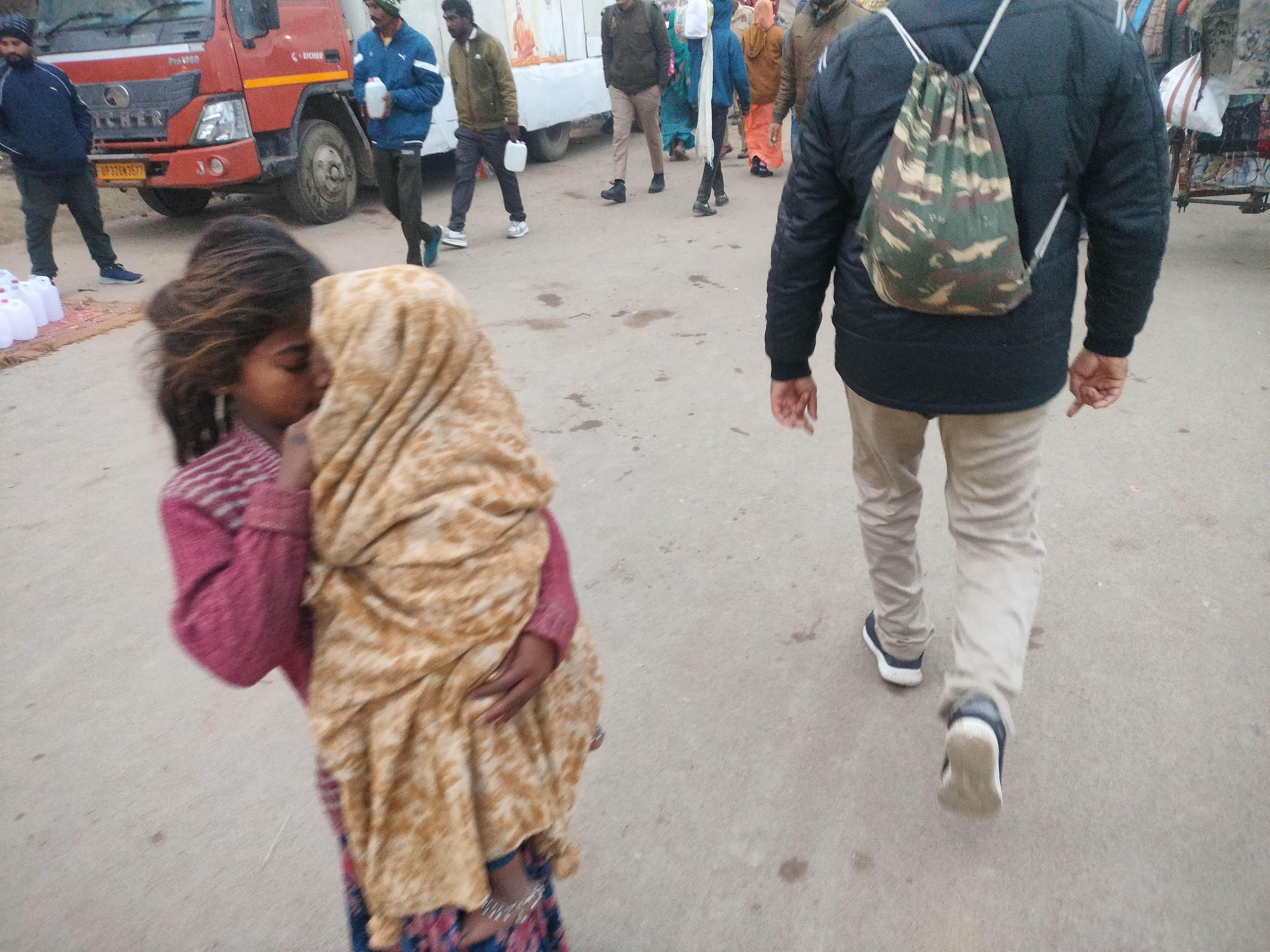 children_in_mahakumbh