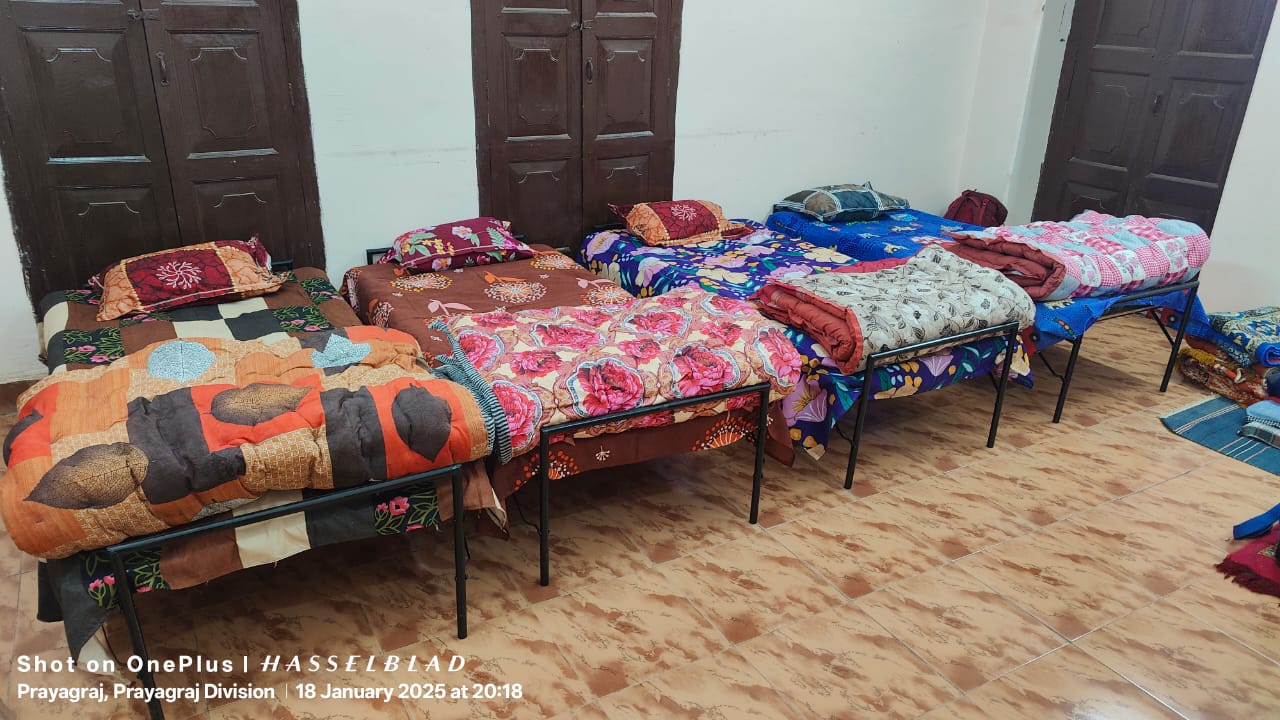 mahakumbh-homestay-beds